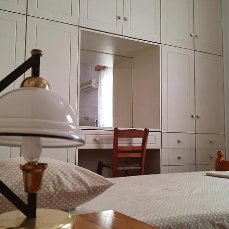 Katerina 's Penthouse Daire Kalamata