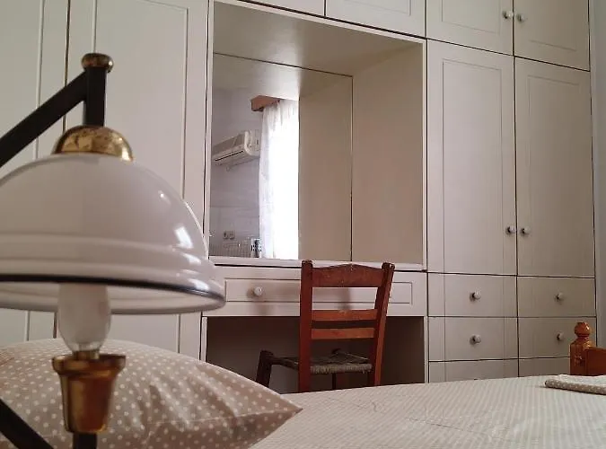 Katerina 's Penthouse Апартаменты Каламата